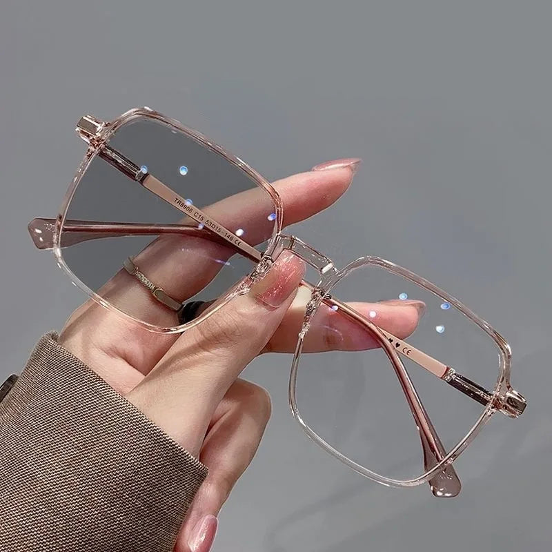 The Shift Frame — Photochromic Metal Glasses