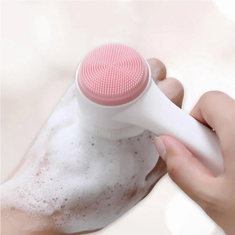 The Two-Sided Cleanse — Dual Facial Brush
