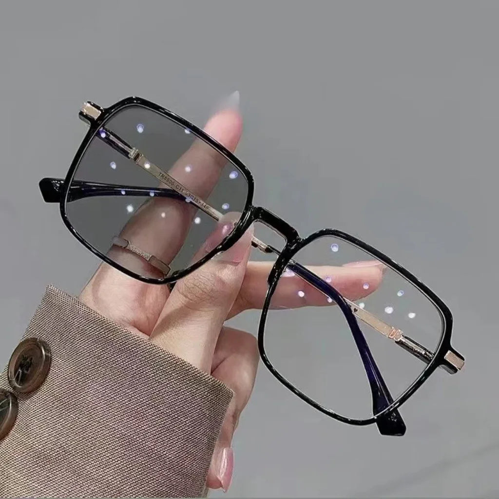 The Shift Frame — Photochromic Metal Glasses